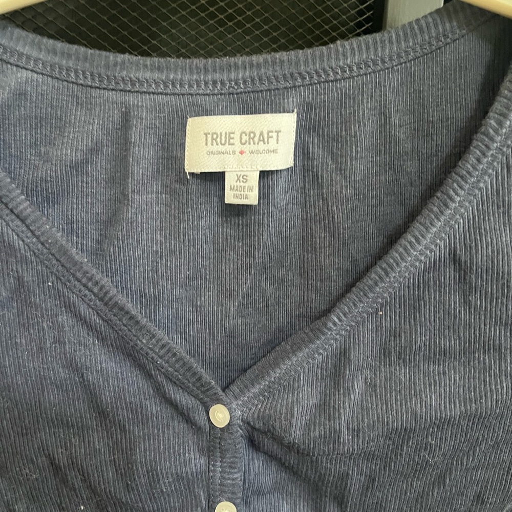 True Craft Basic Fitted Tee - Picture 2 of 3